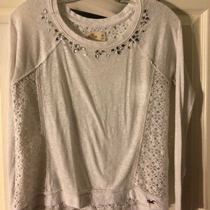 Pretty white long sleeve top